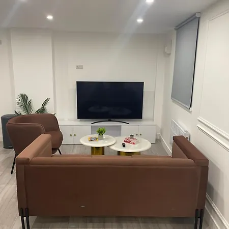 A Luxury High-end Apartment